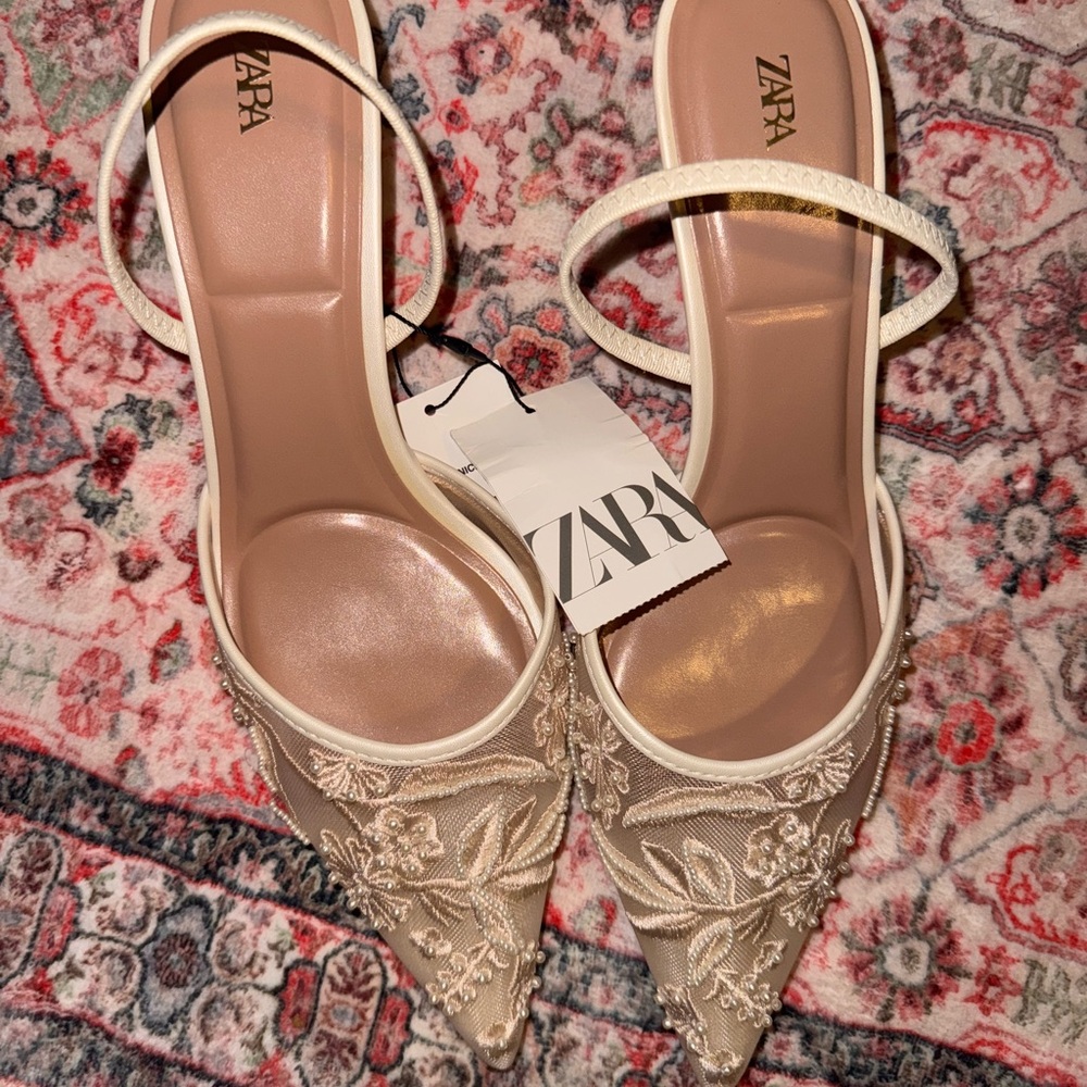 Zara Beige Floral Embroidered Kitten Heels